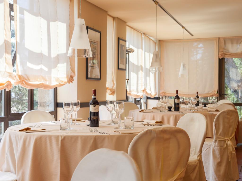 Bluebay Colle Della Trinita Perugia 호텔 코르시아노 외부 사진