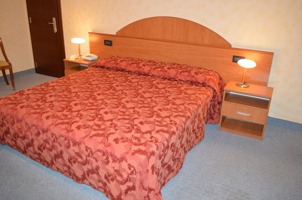 Bluebay Colle Della Trinita Perugia 호텔 코르시아노 외부 사진