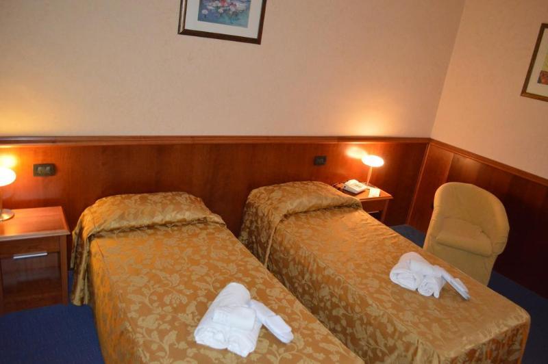 Bluebay Colle Della Trinita Perugia 호텔 코르시아노 외부 사진