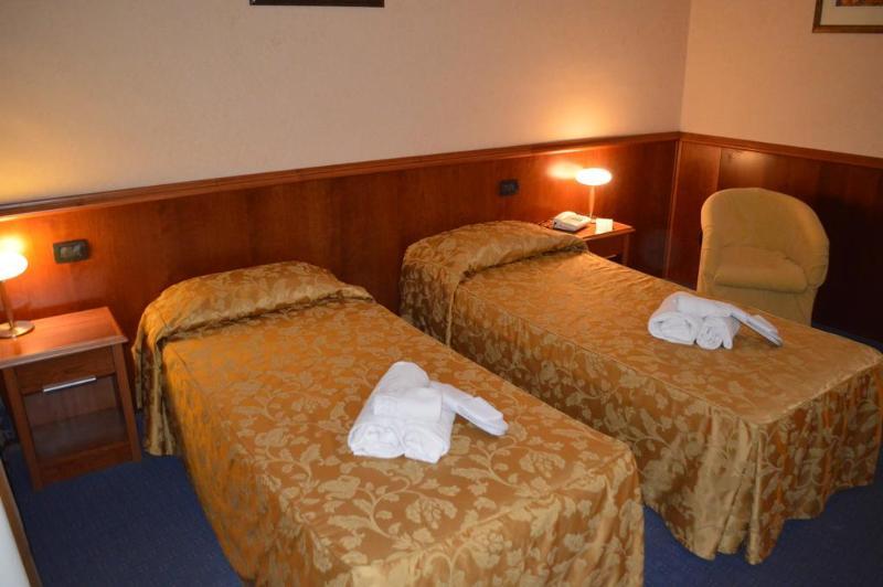 Bluebay Colle Della Trinita Perugia 호텔 코르시아노 외부 사진